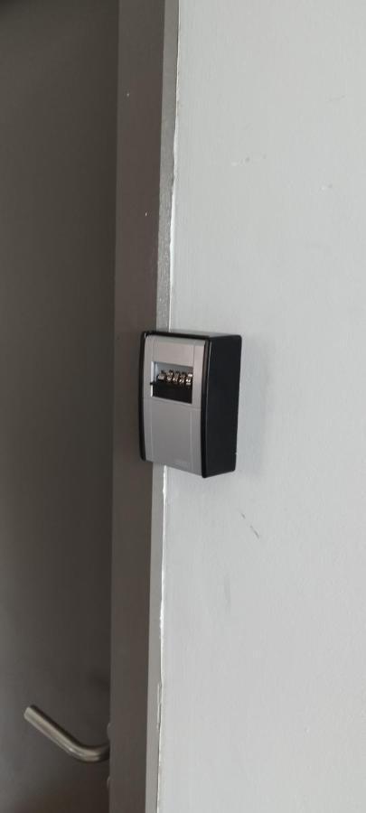 Au Pied Du Mur Юі Екстер'єр фото